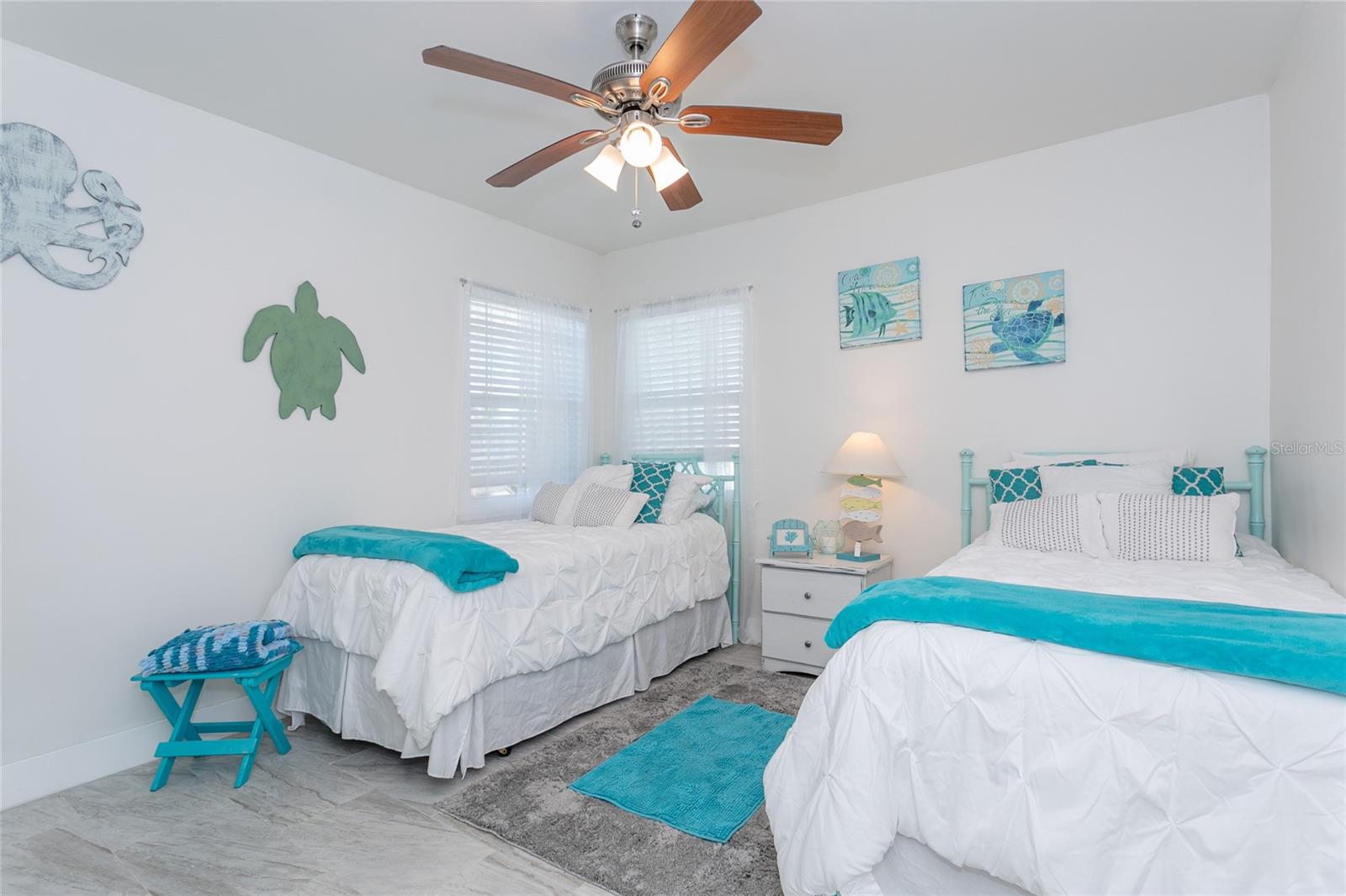 SOUTH VENICE - Residential