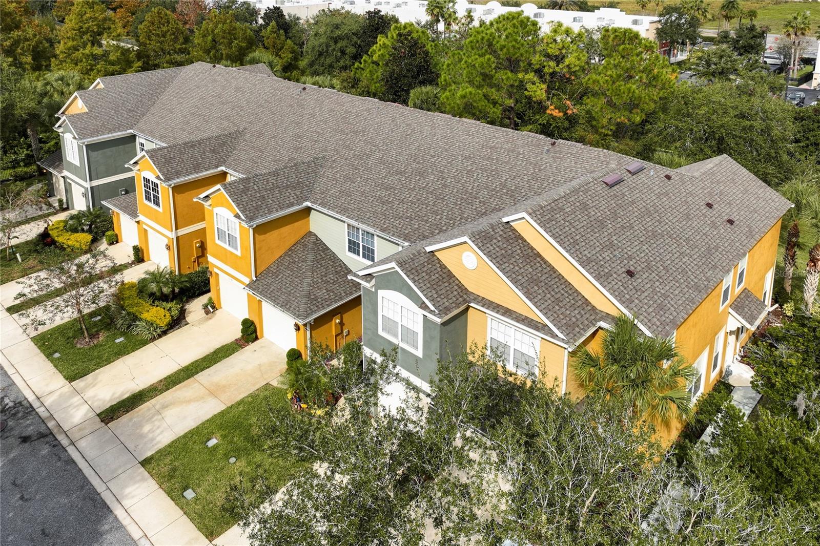 REGENCY OAKS UNIT THREE - Residential