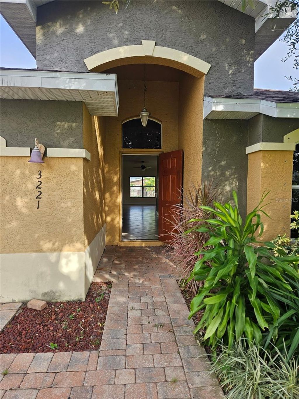 Photo of 3221 SW Santa Barbara Pl, Cape Coral, FL 33914 (MLS # O6361044)