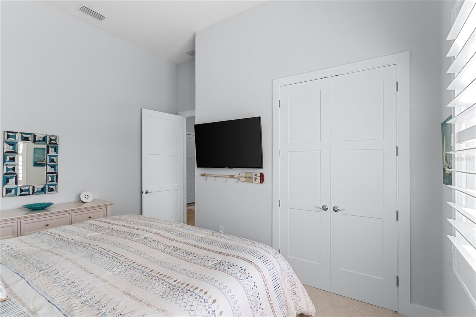 MIRABAY PH 2A-3 - Residential