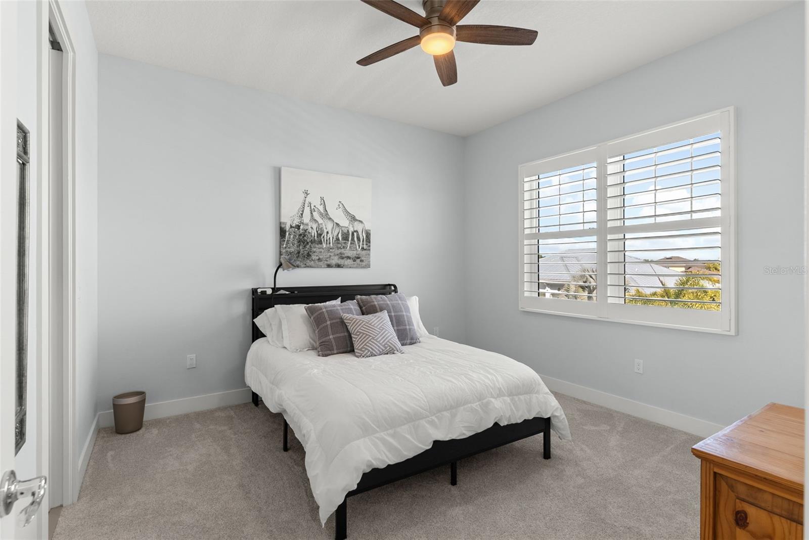 MIRABAY PH 2A-3 - Residential