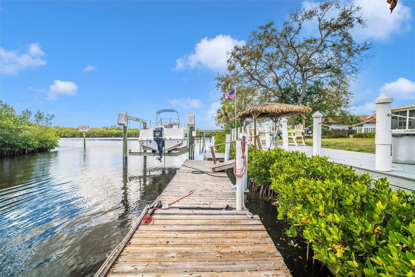 MAGNOLIA MANOR RIVER SEC - Residential