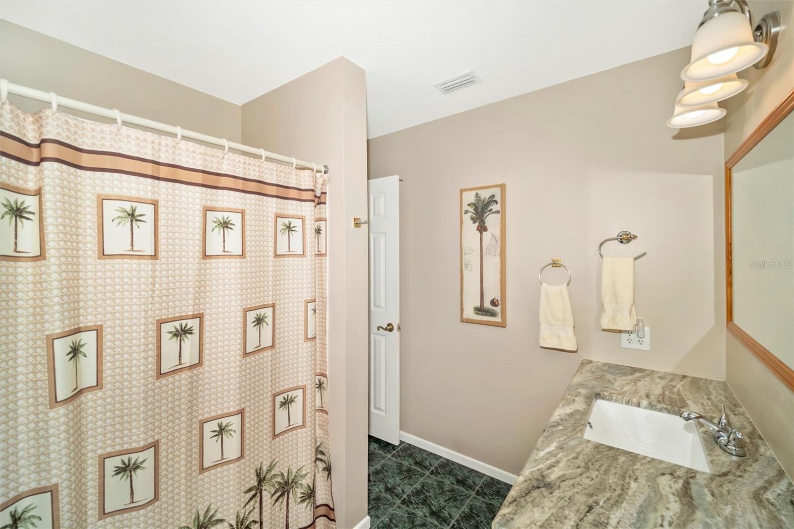 MAGNOLIA MANOR RIVER SEC - Residential