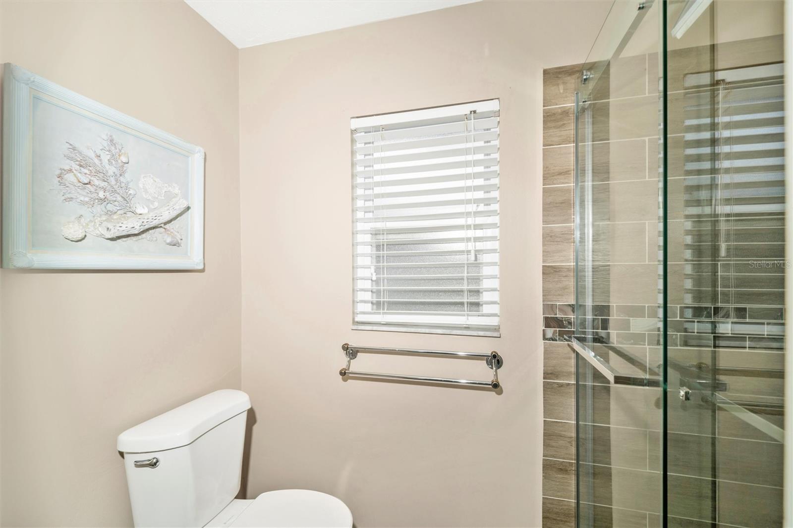 MAGNOLIA MANOR RIVER SEC - Residential