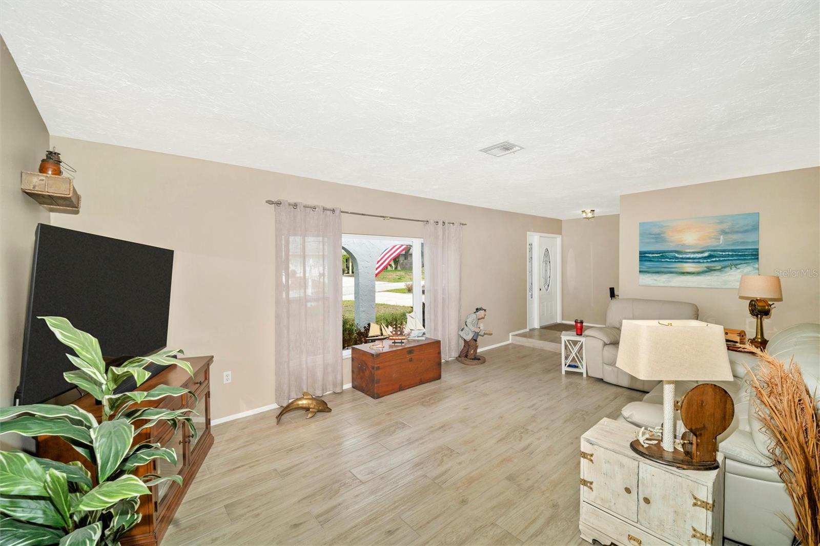 MAGNOLIA MANOR RIVER SEC - Residential