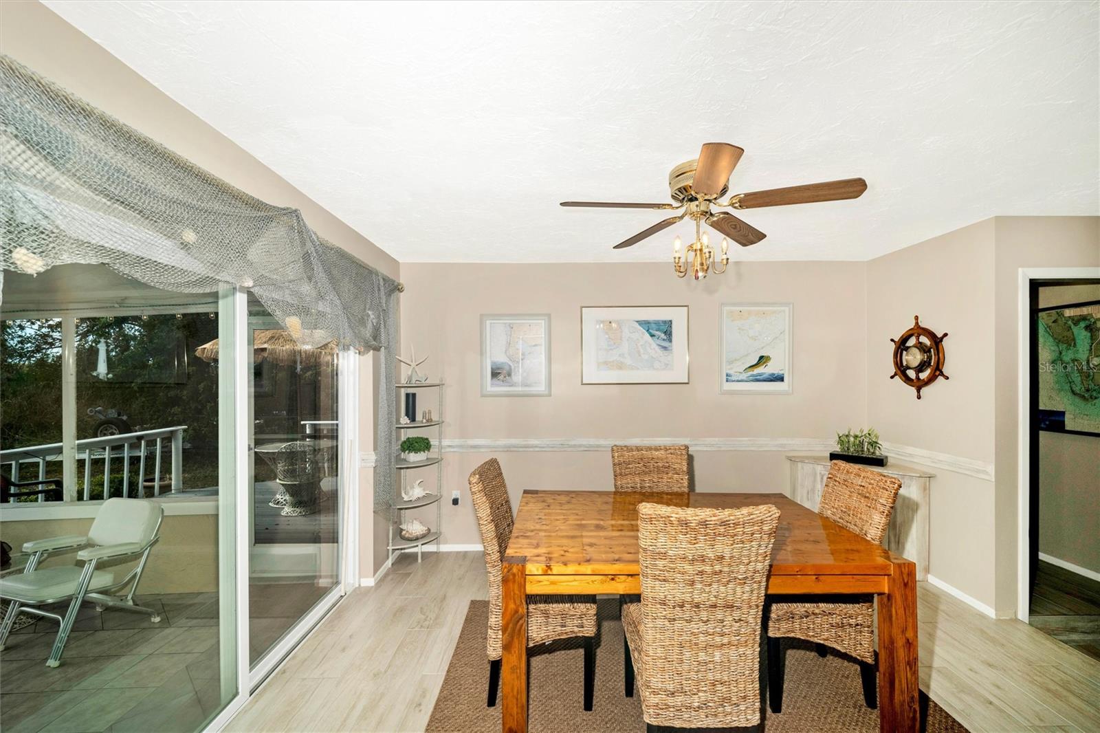 MAGNOLIA MANOR RIVER SEC - Residential