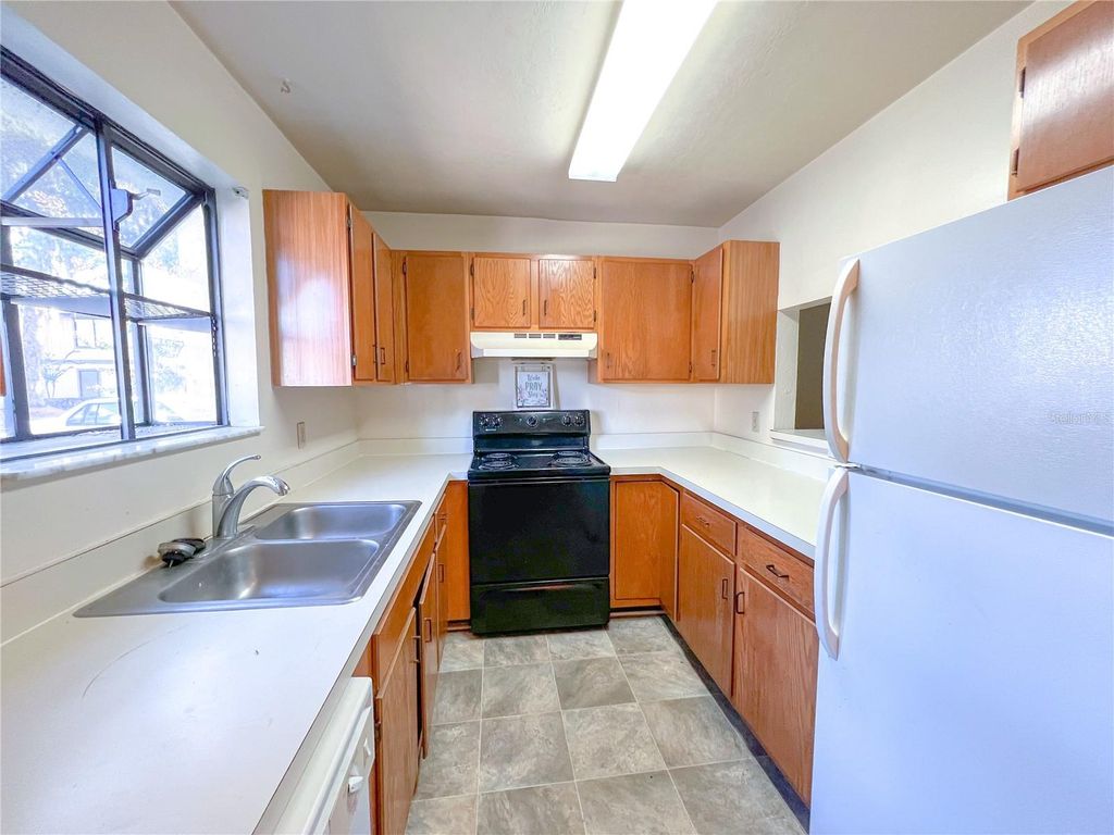 Photo of 2300 SW 43rd Street #K3, Gainesville, FL 32607 (MLS # GC534370)