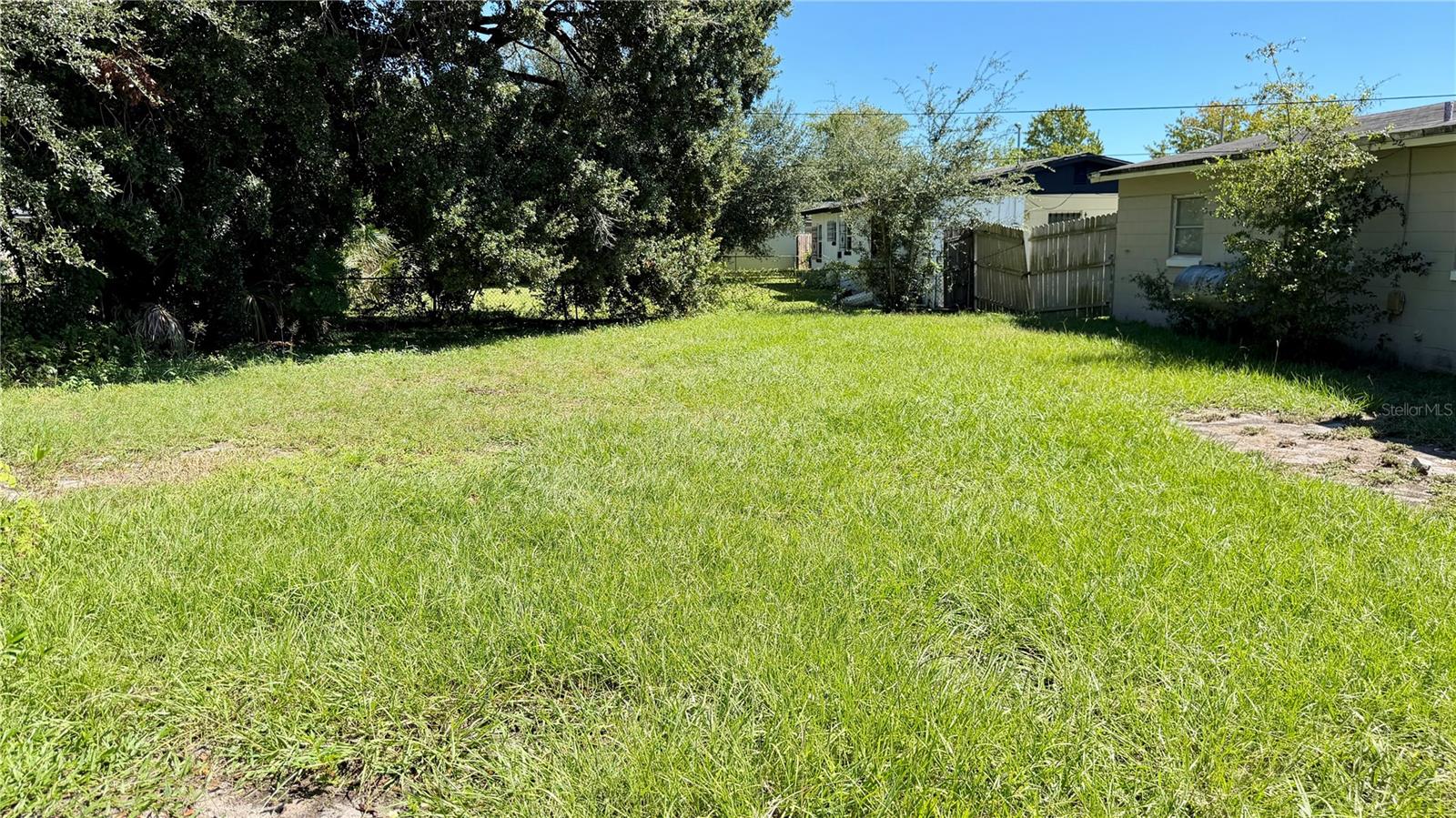 LAKE MANN ESTATES - Residential