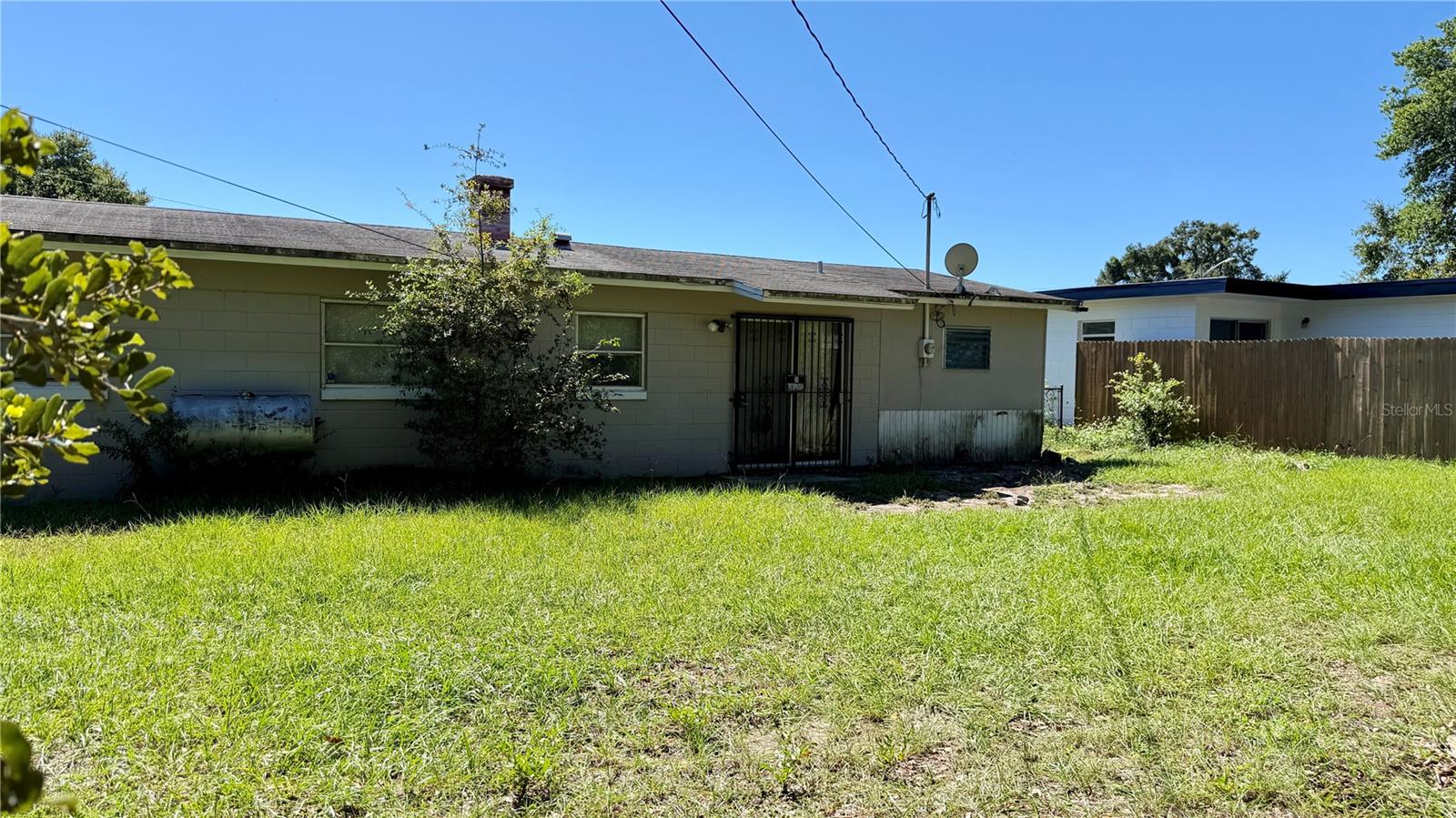 LAKE MANN ESTATES - Residential