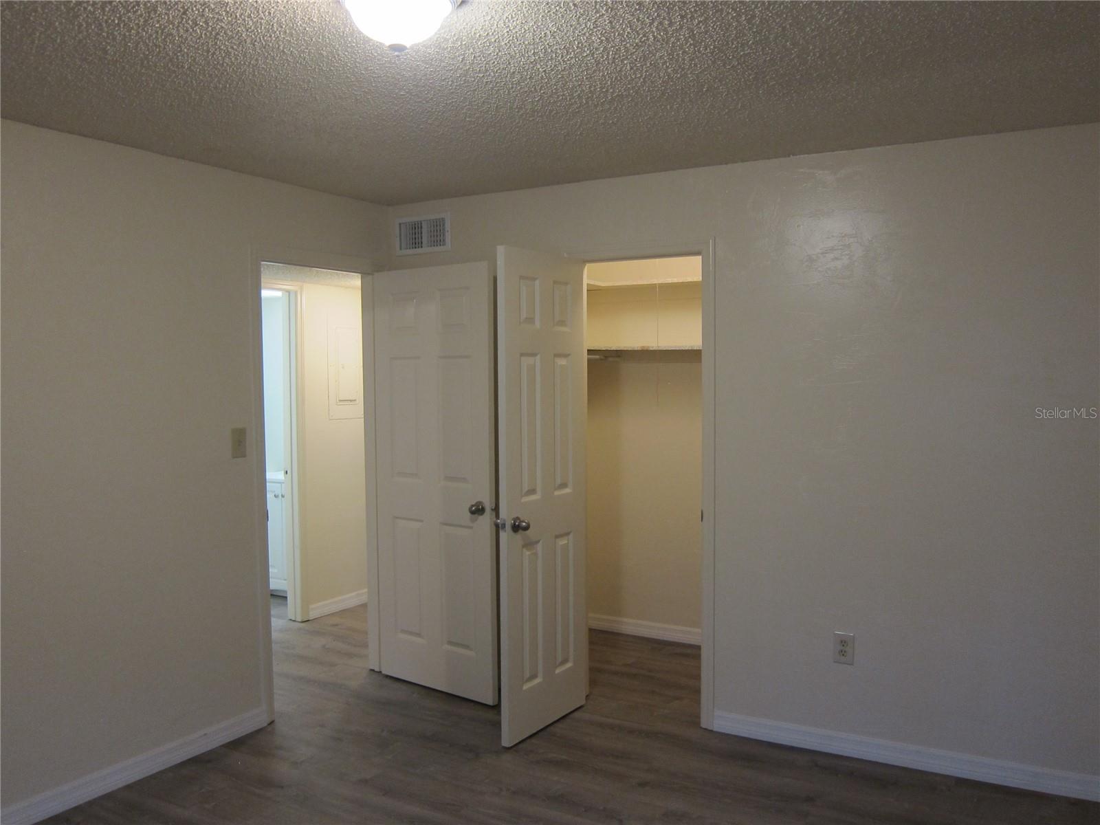 GLENWOOD - Residential Lease