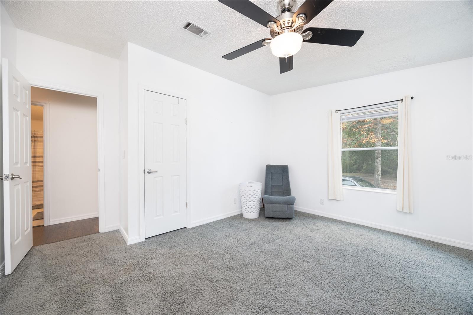 GRAVELY WOODS - Residential