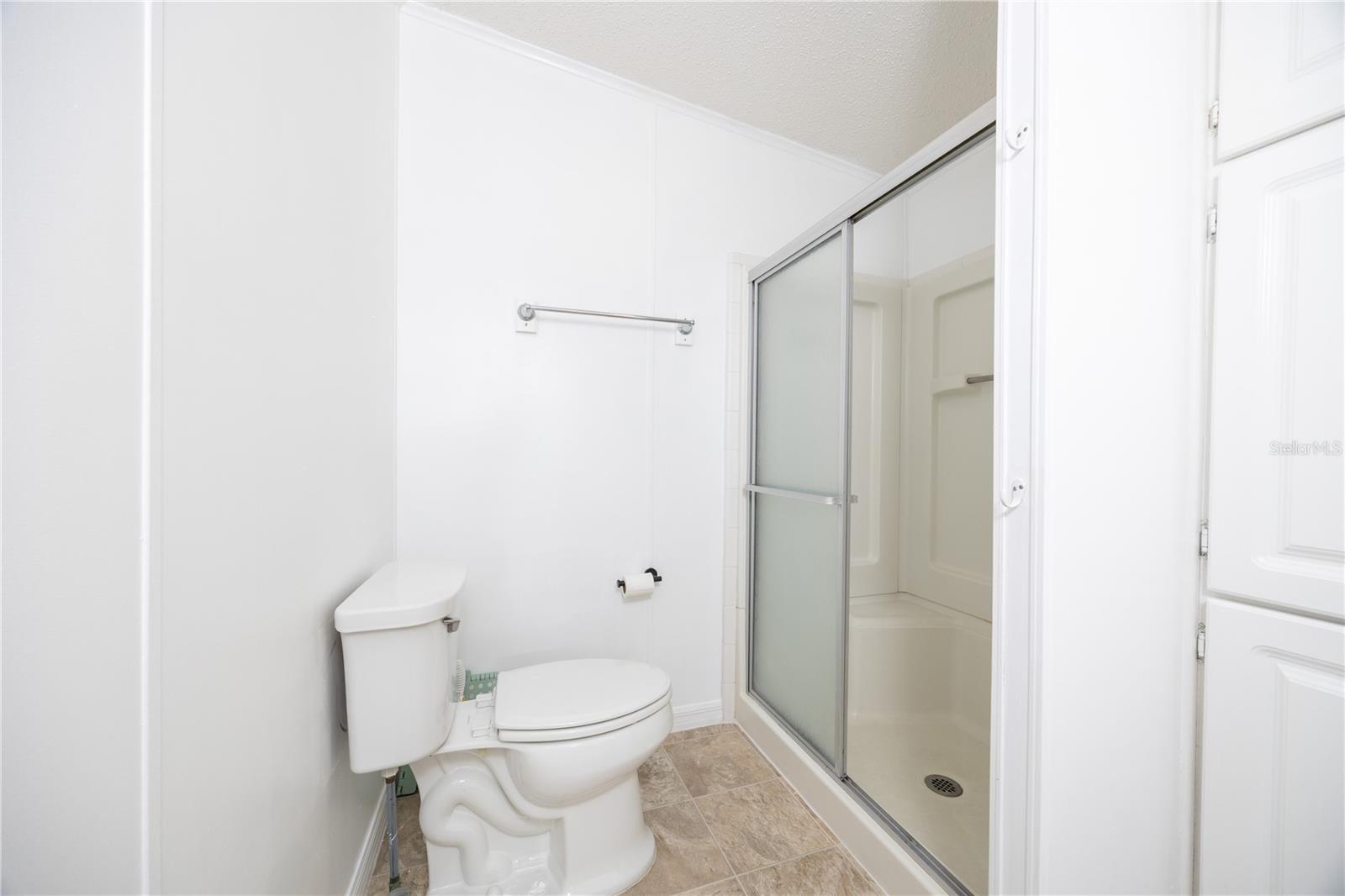 GRAVELY WOODS - Residential