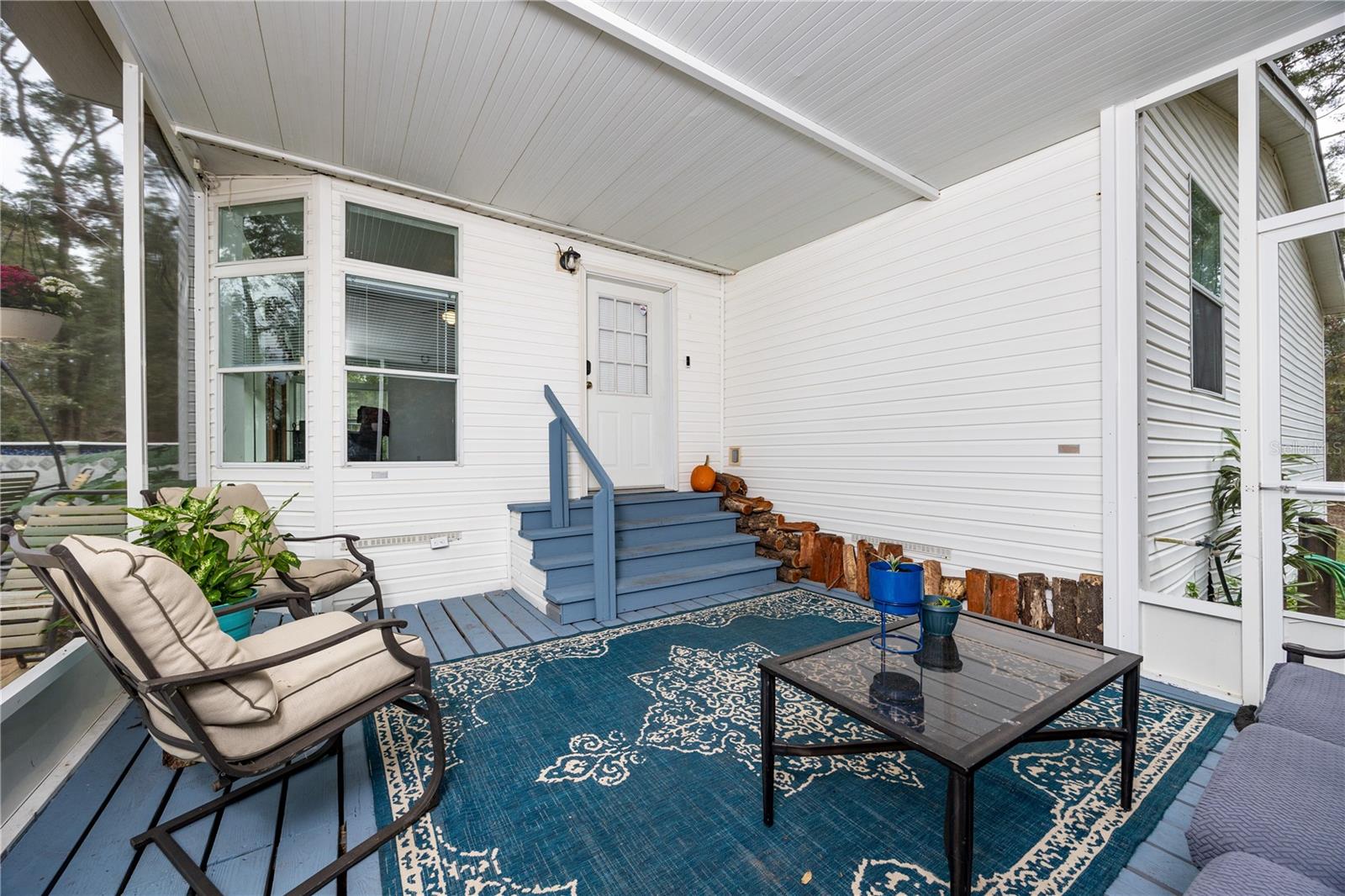 GRAVELY WOODS - Residential