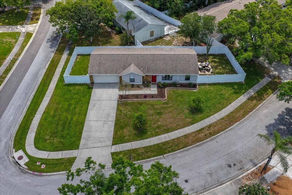 Photo of 300 Sweetgum Court, Palm Harbor, FL 34683 (MLS # TB8496451)