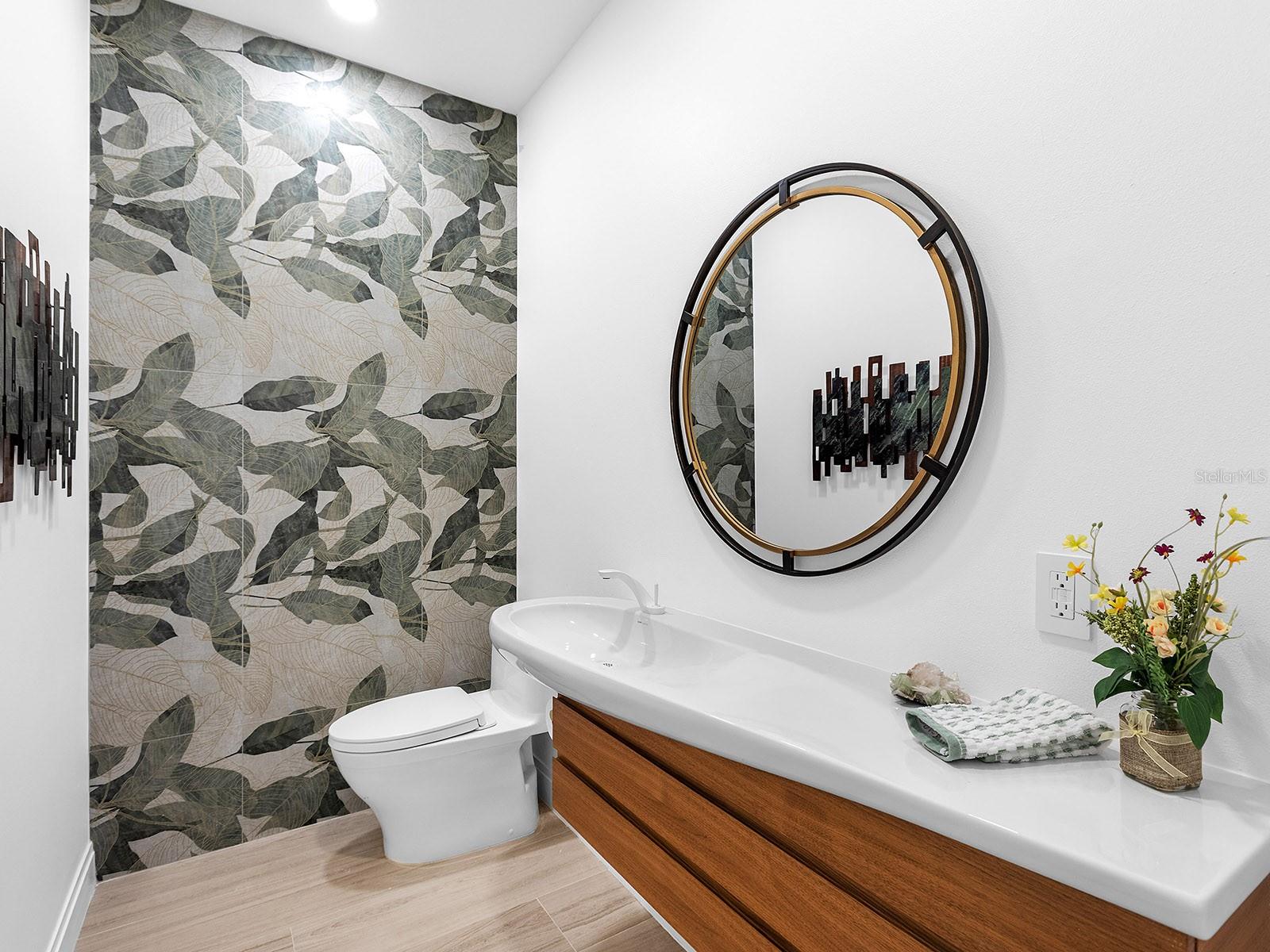 THE HIGHLANDS - Residential Lease