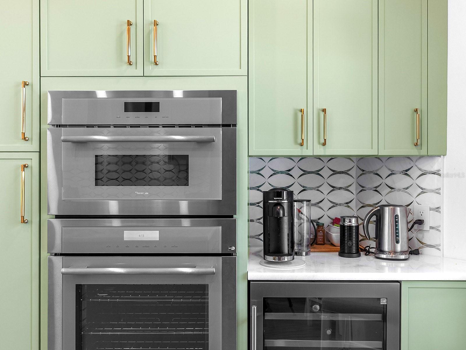 THE HIGHLANDS - Residential Lease