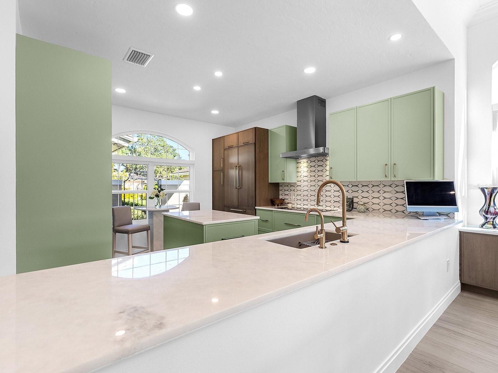 THE HIGHLANDS - Residential Lease