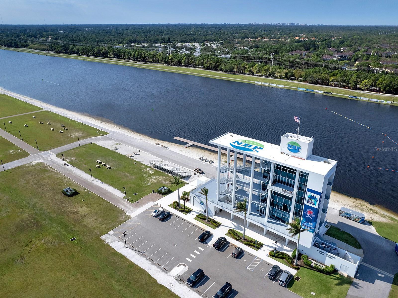 THE HIGHLANDS - Residential Lease