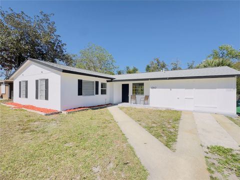 Photo of 1762 Philadelphia Court, Deltona, FL 32725 (MLS # O6290148)