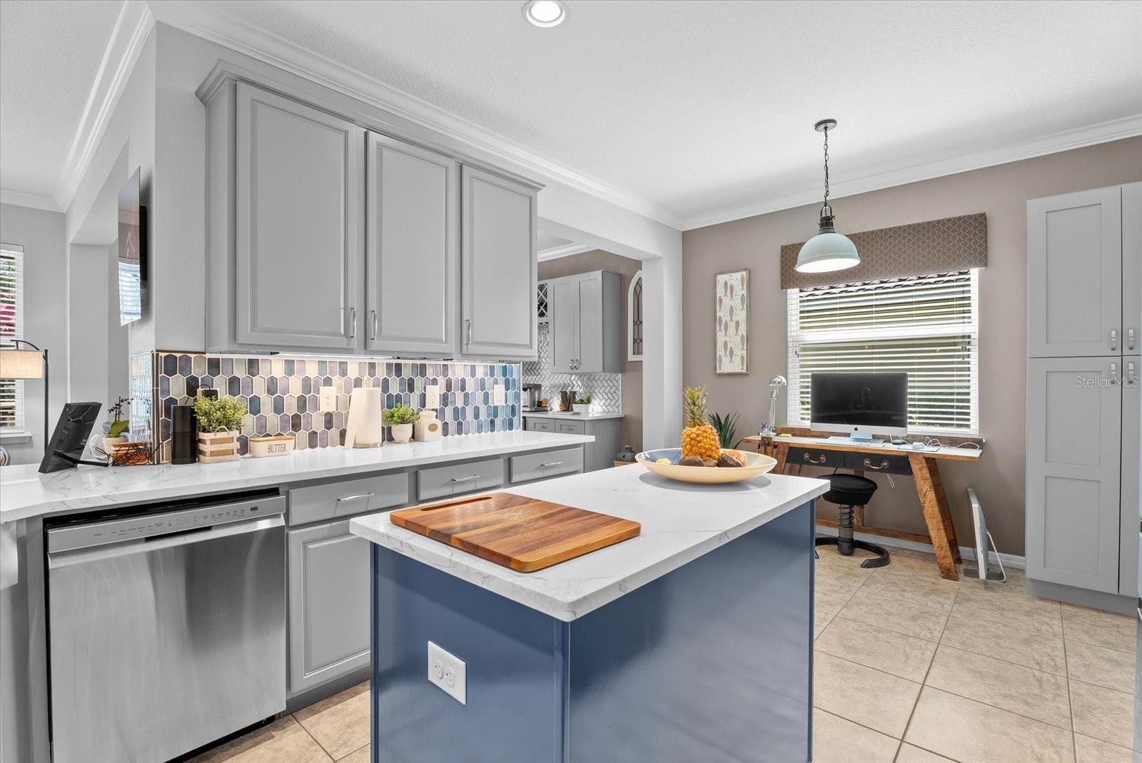 ASHTON POINTE - Residential