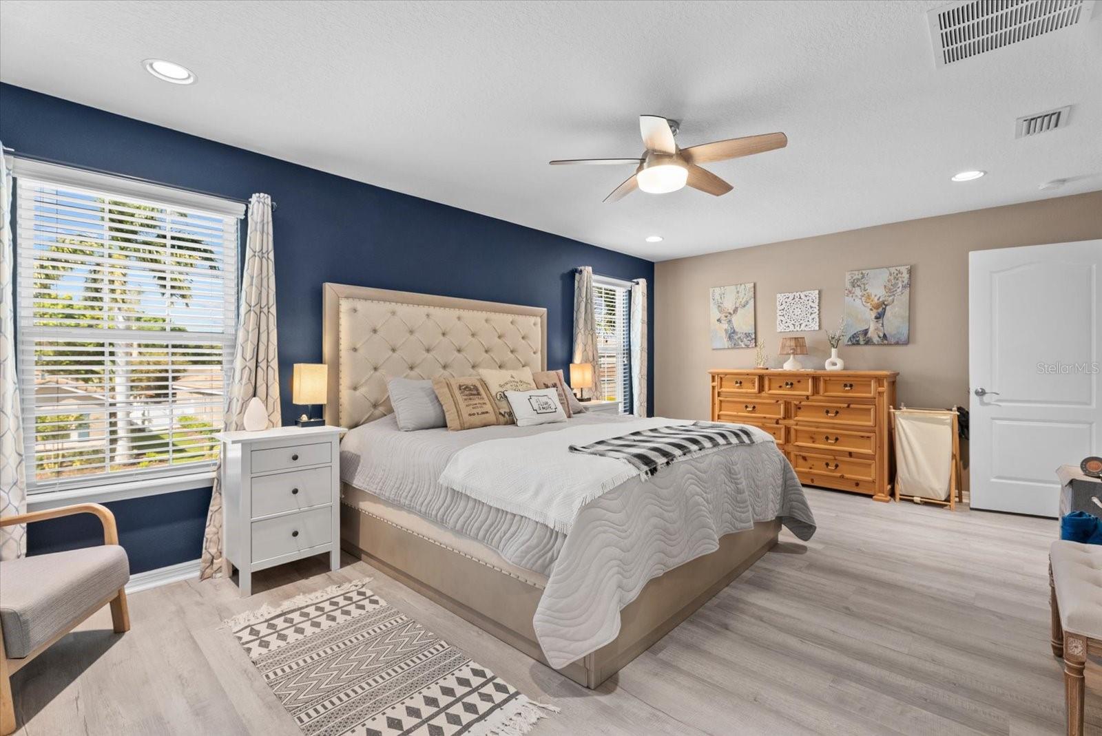 ASHTON POINTE - Residential