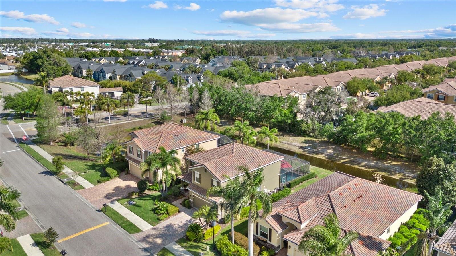 ASHTON POINTE - Residential