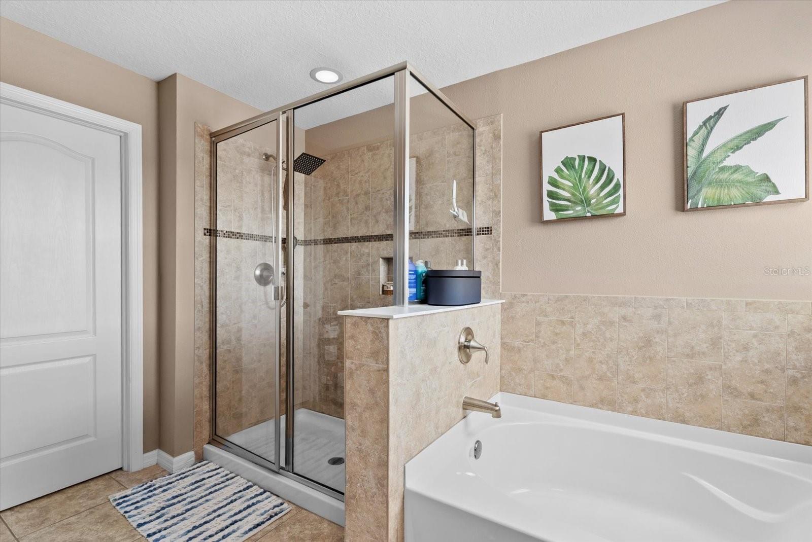 ASHTON POINTE - Residential