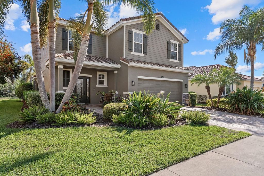 Photo of 5439 Cartagena Drive, Sarasota, FL 34233 (MLS # A4687951)