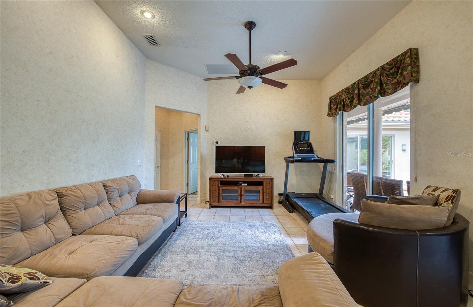 ROSEDALE 1 - Residential Lease
