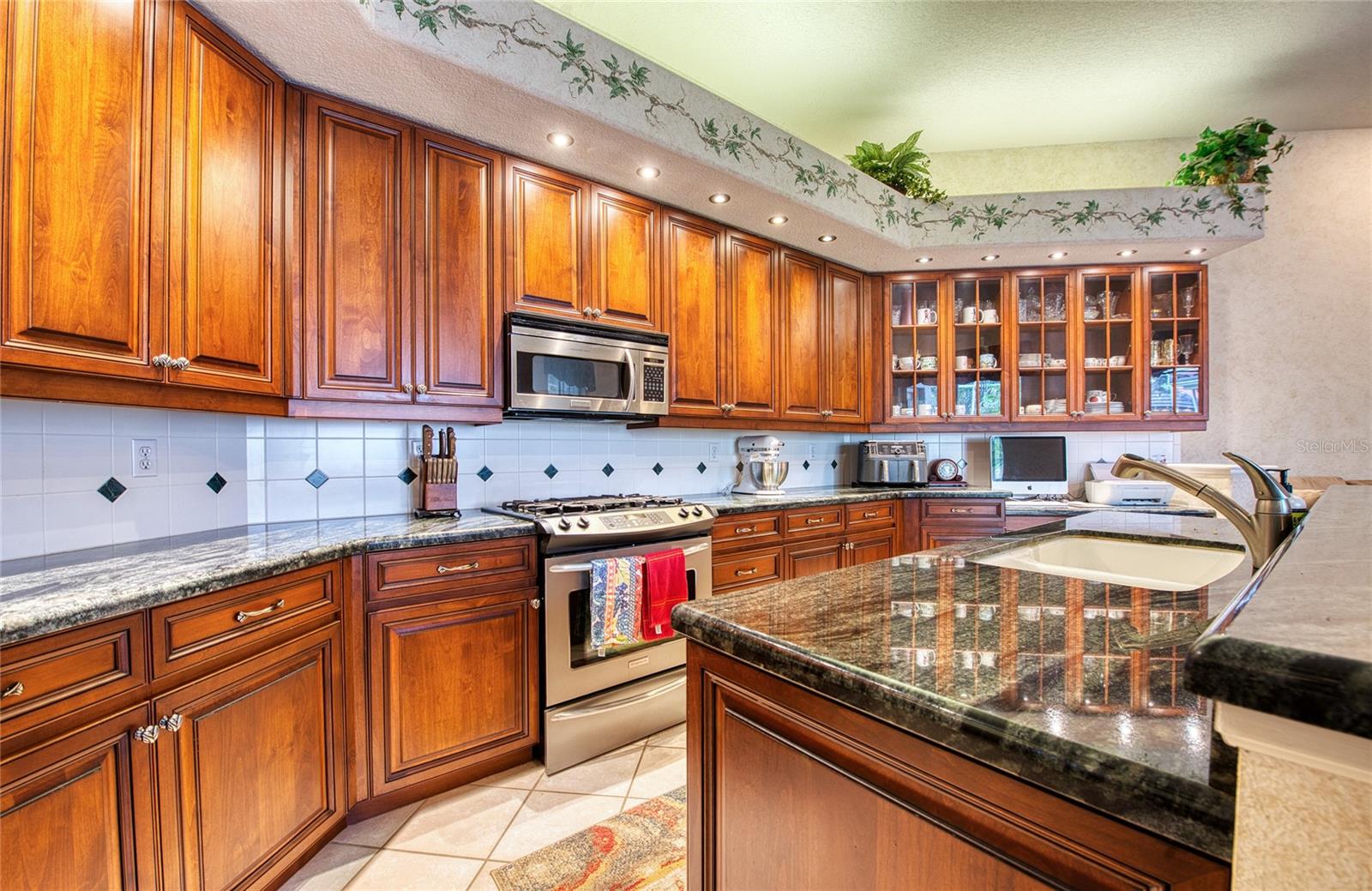 ROSEDALE 1 - Residential Lease