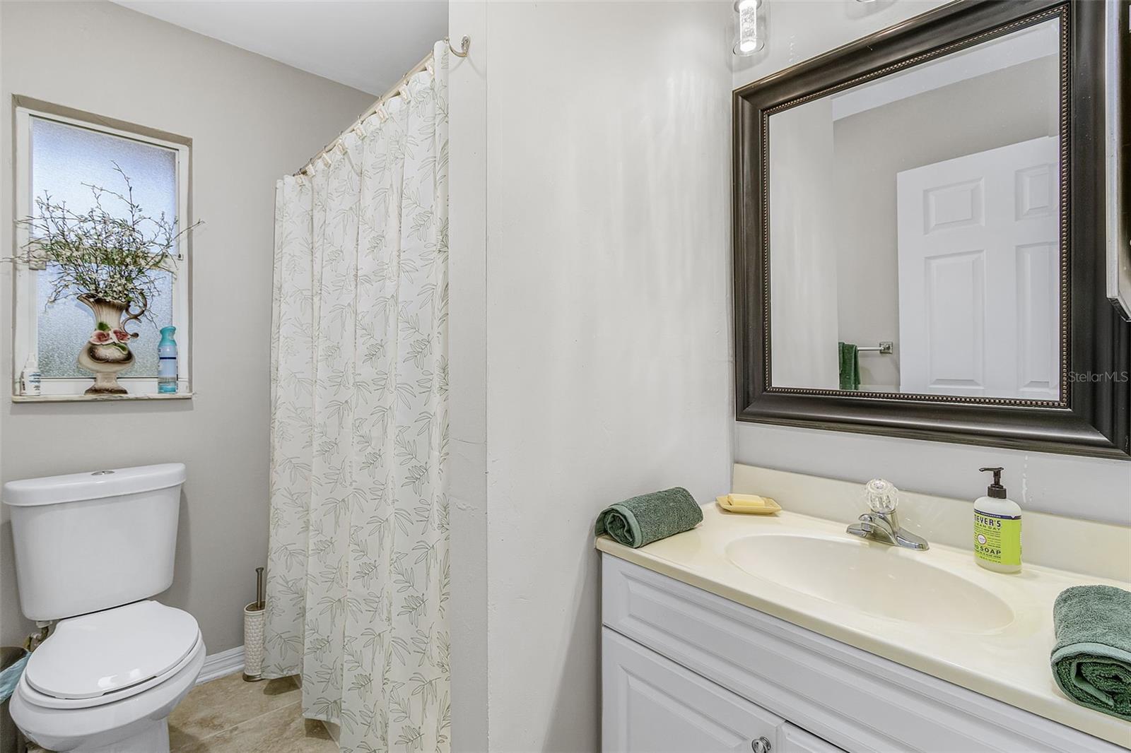 GOLDEN GATE ESTATE UNIT 70 - Residential