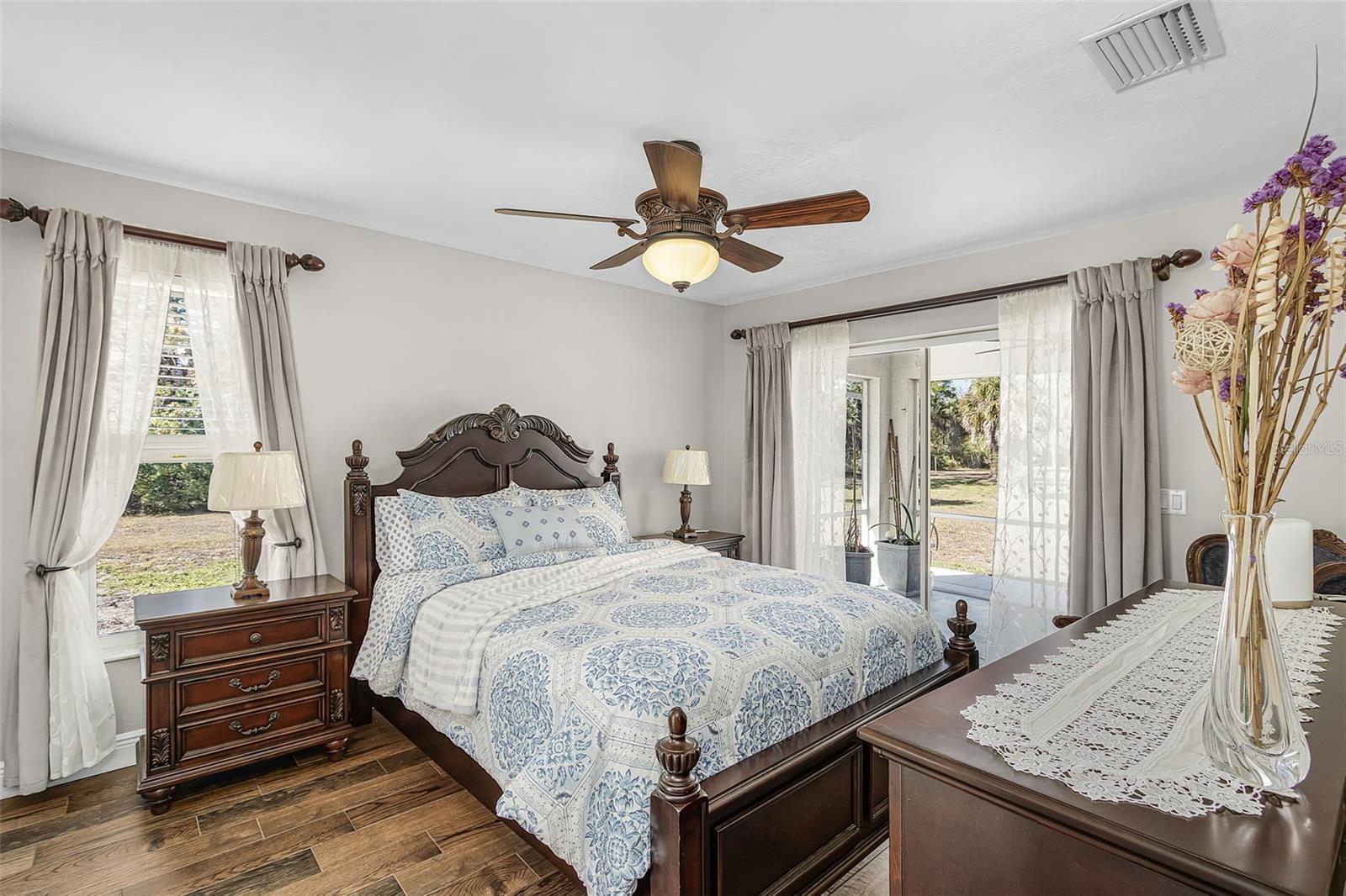 GOLDEN GATE ESTATE UNIT 70 - Residential