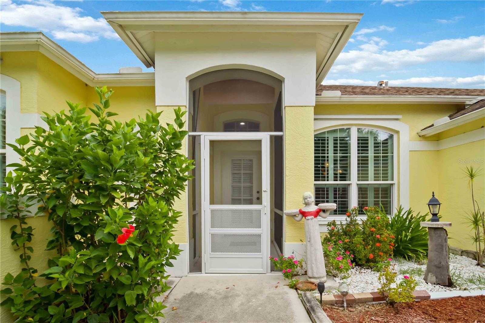 5631 BENT OAK DRIVE