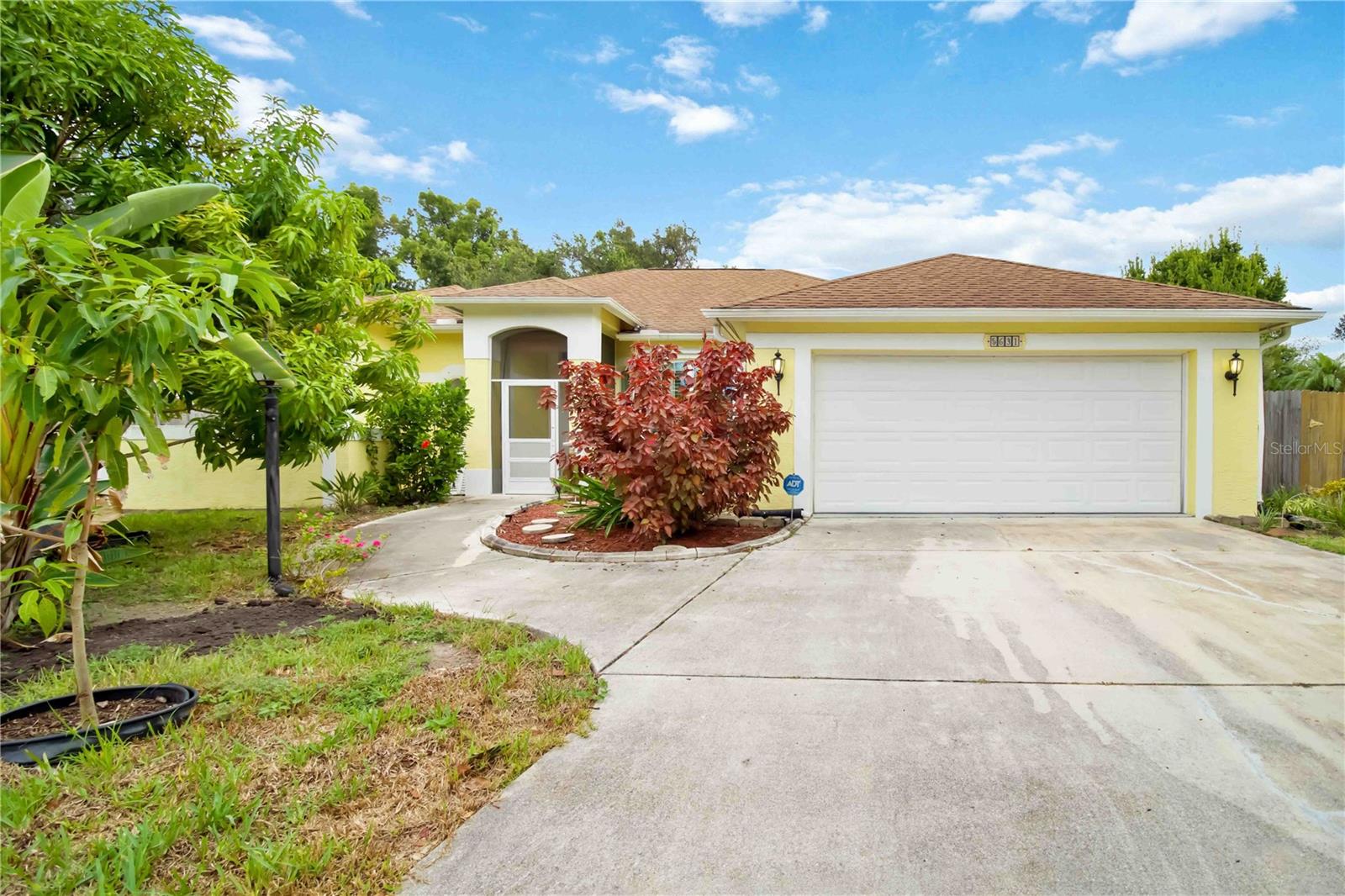 5631 BENT OAK DRIVE