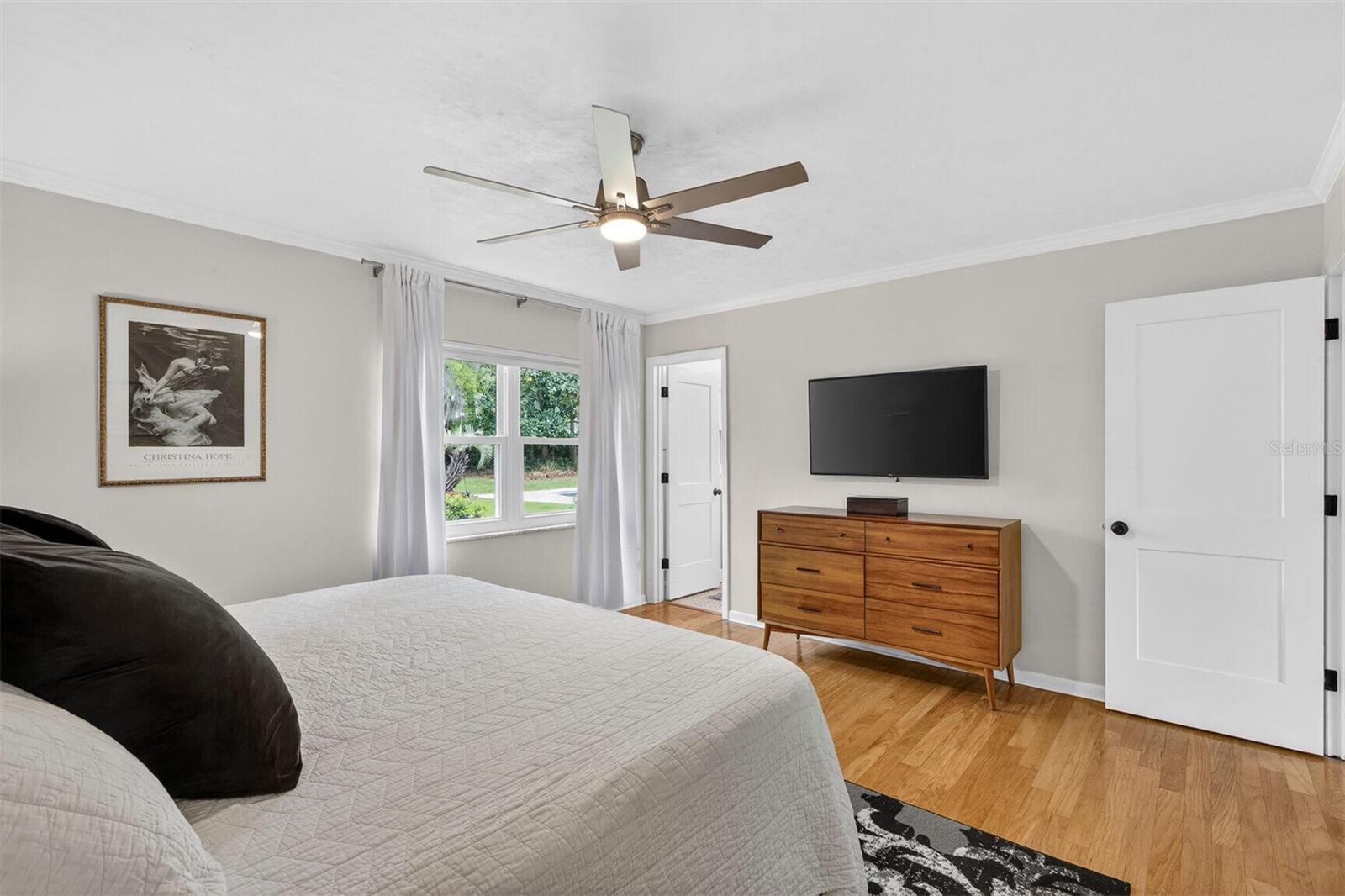 SUBURBAN HEIGHTS - Residential