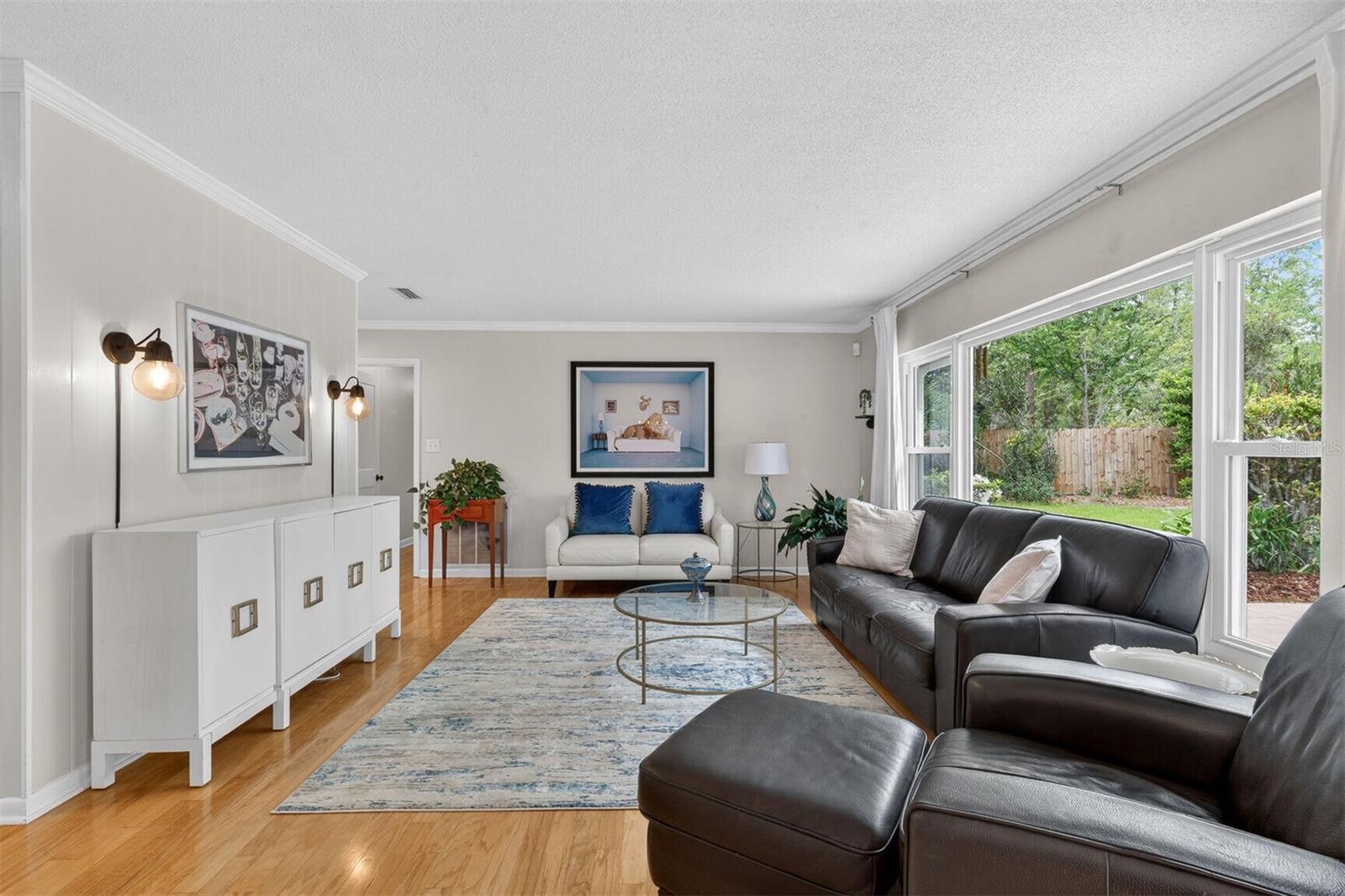 SUBURBAN HEIGHTS - Residential