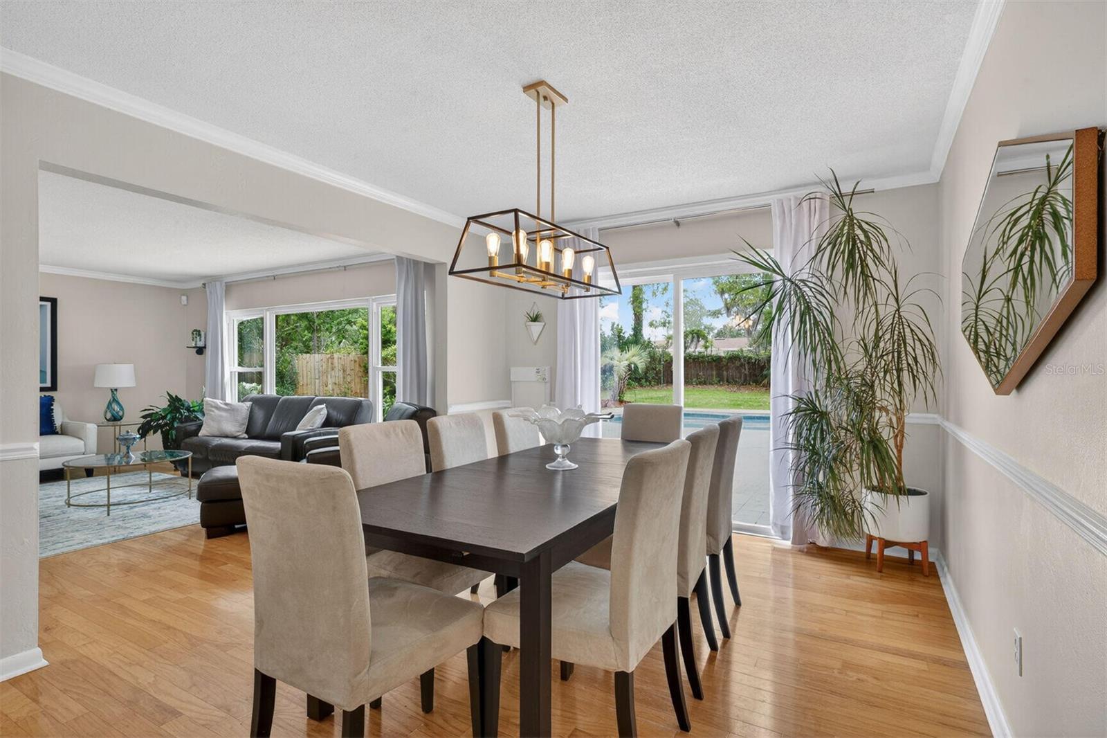 SUBURBAN HEIGHTS - Residential