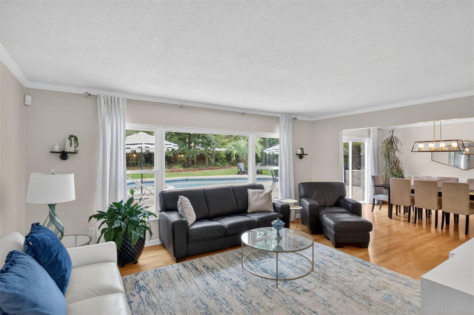 SUBURBAN HEIGHTS - Residential