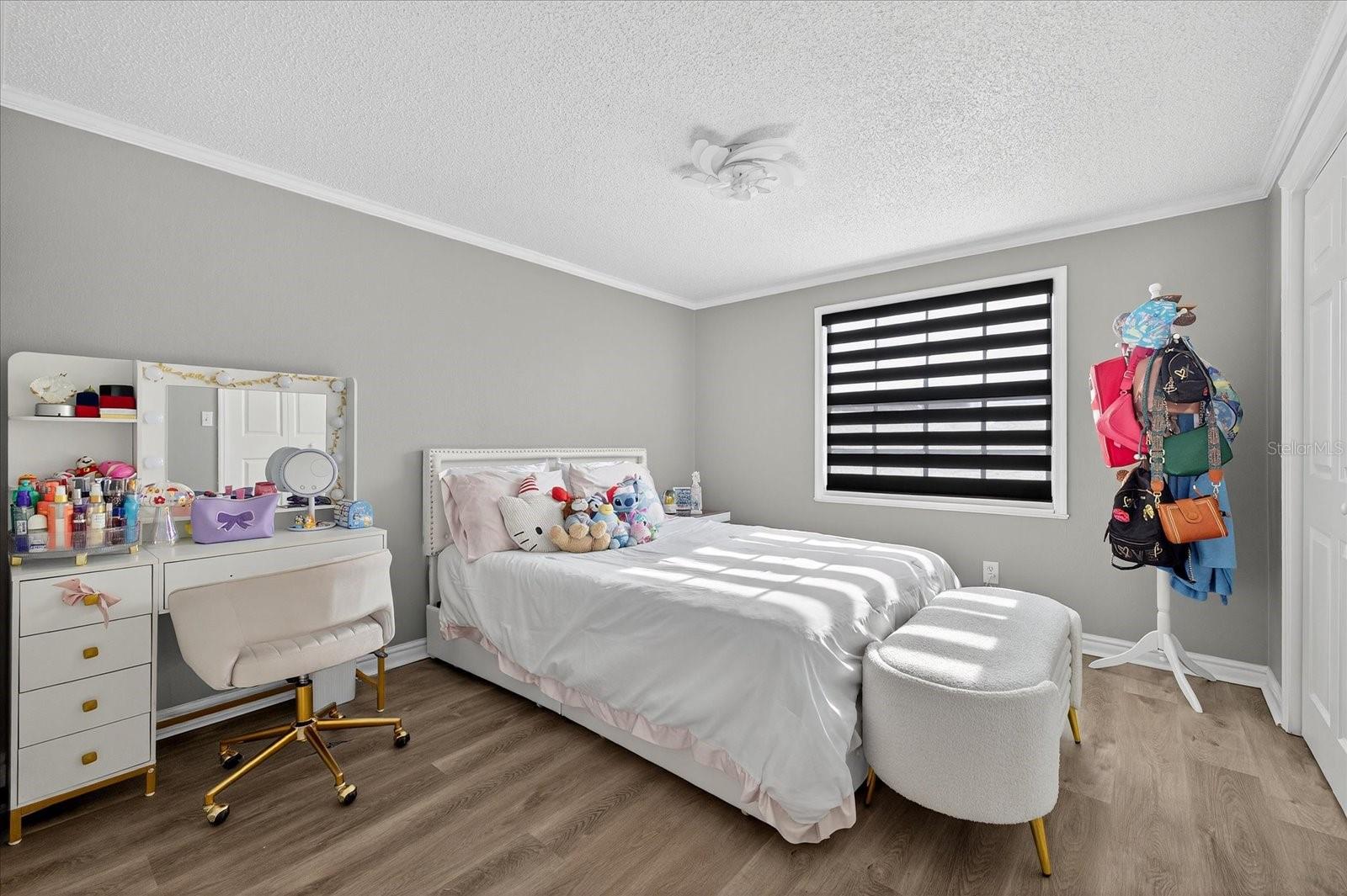 TOWN N COUNTRY - Residential