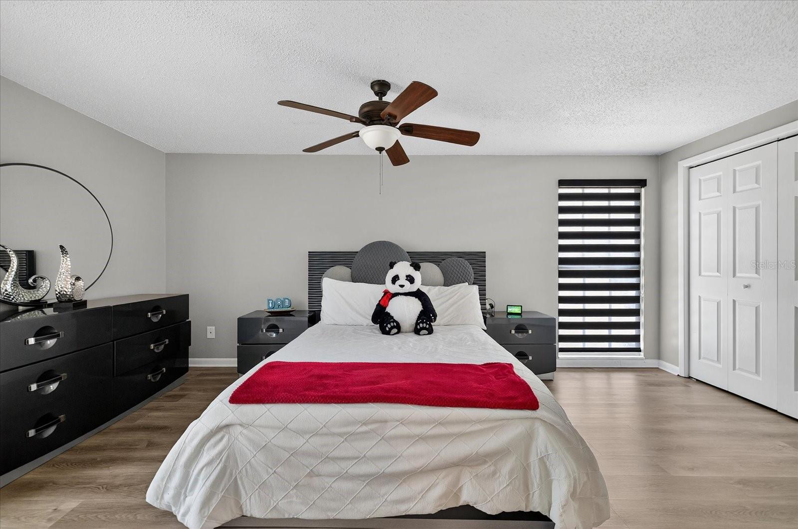 TOWN N COUNTRY - Residential