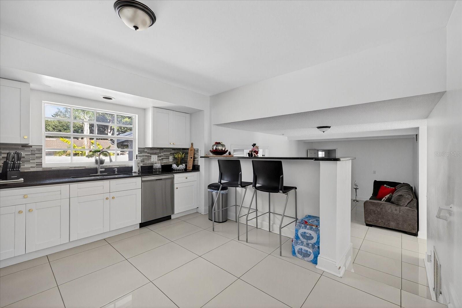 TOWN N COUNTRY - Residential