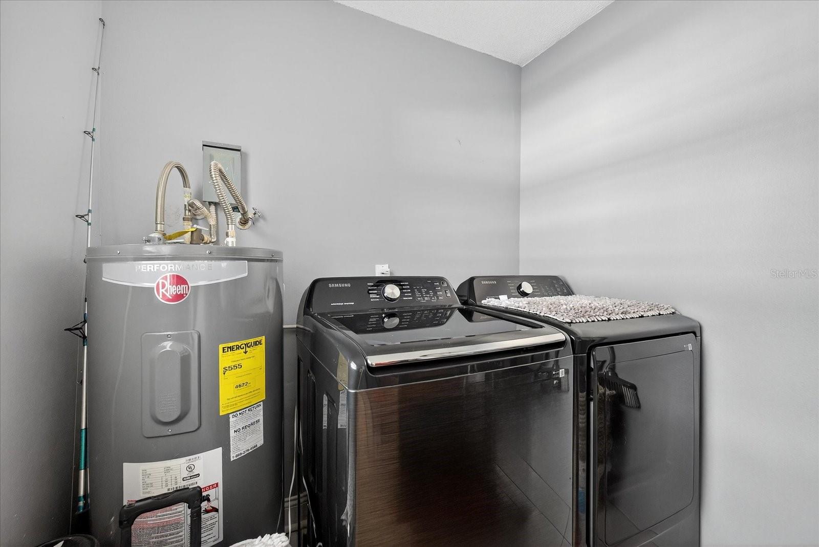 TOWN N COUNTRY - Residential