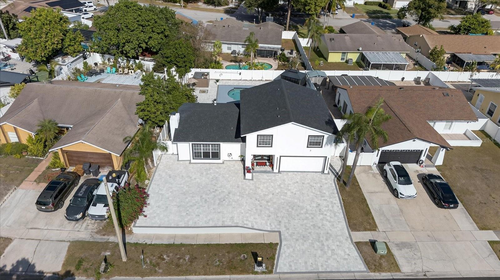 TOWN N COUNTRY - Residential