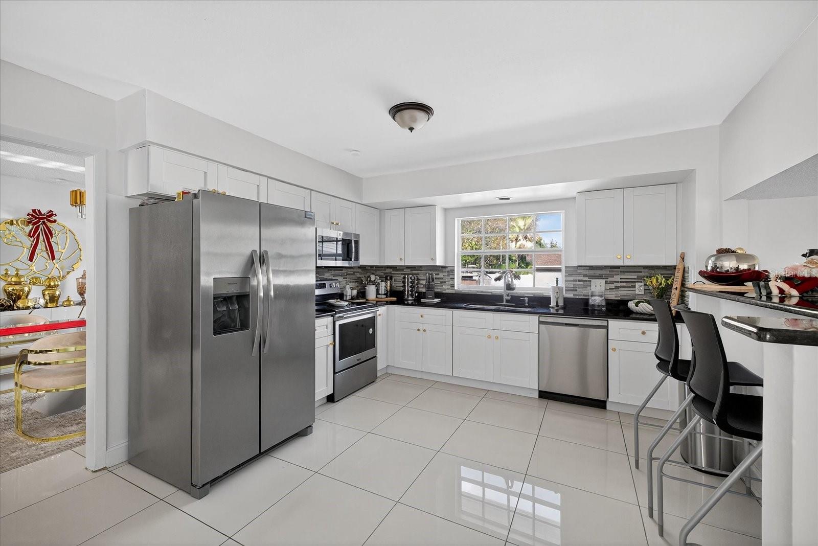 TOWN N COUNTRY - Residential