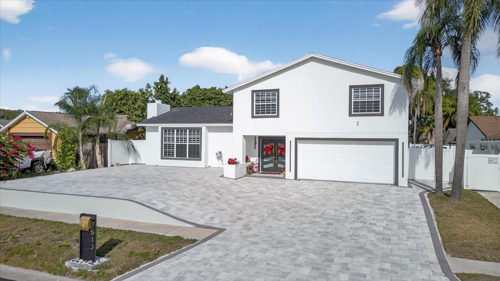 TOWN N COUNTRY - Residential