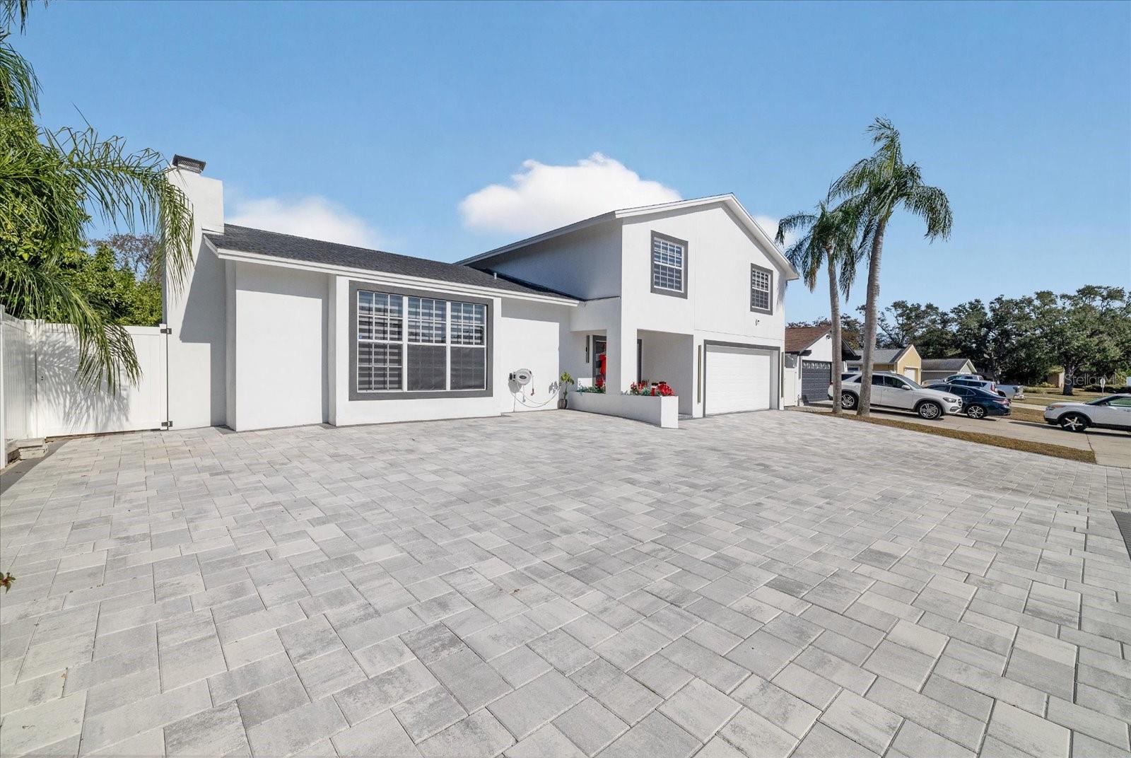 TOWN N COUNTRY - Residential