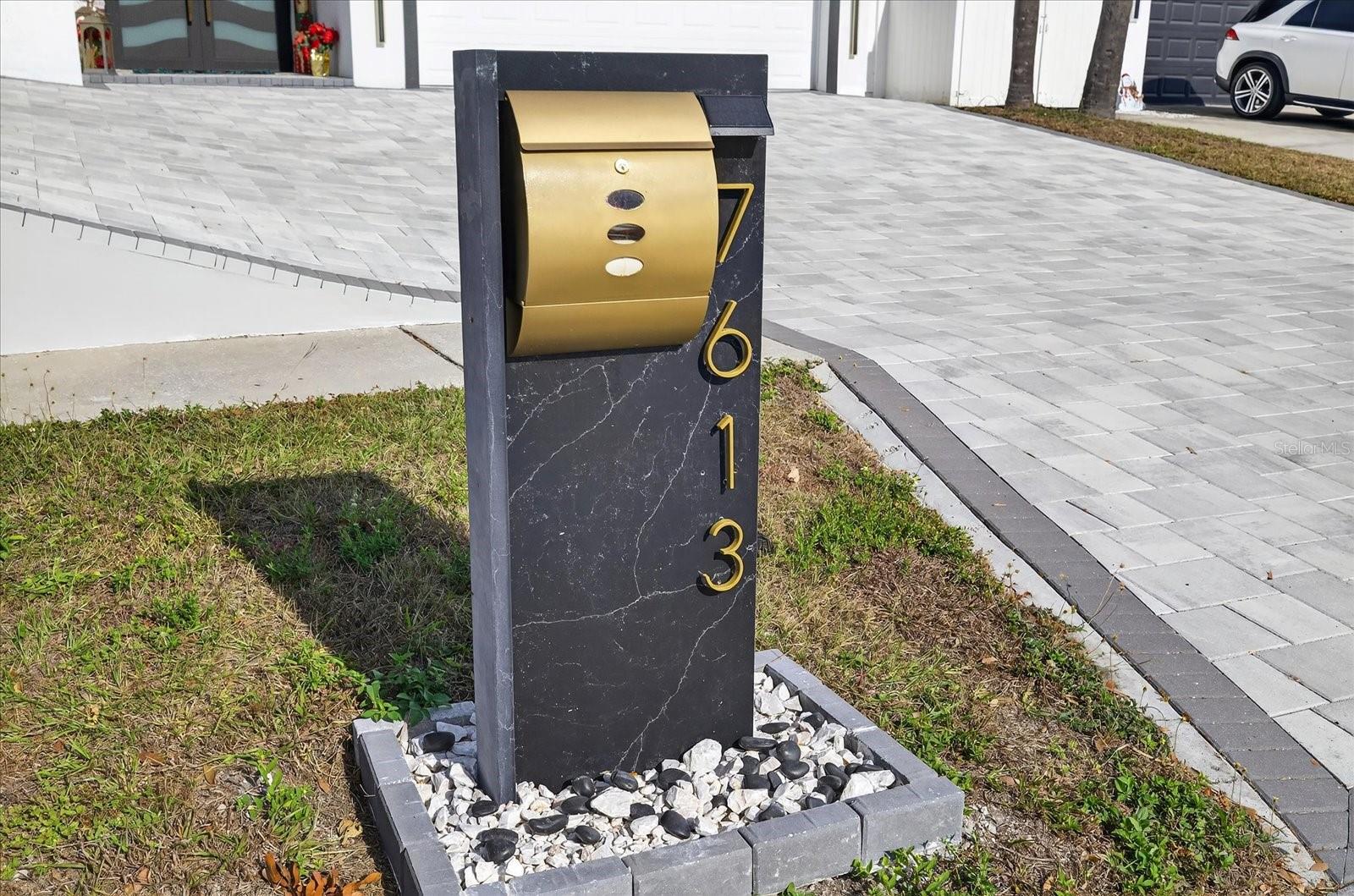 TOWN N COUNTRY - Residential