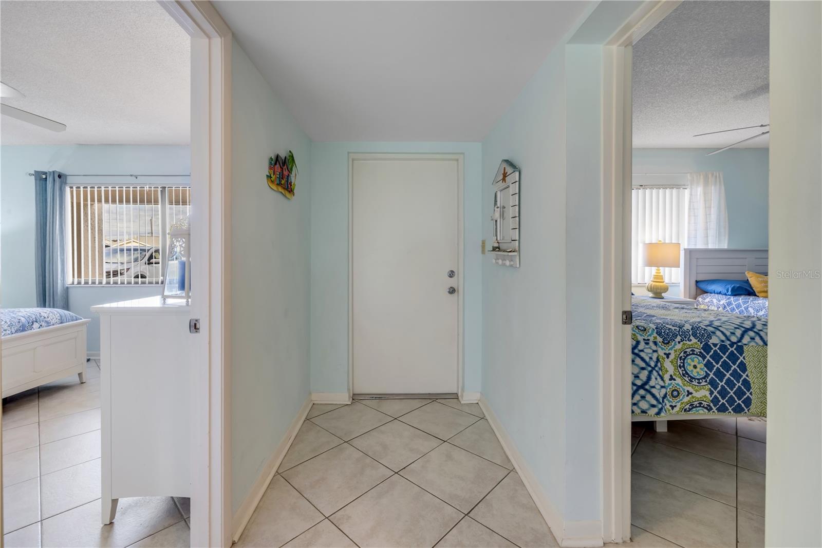 ERROLL SEA CONDO - Residential