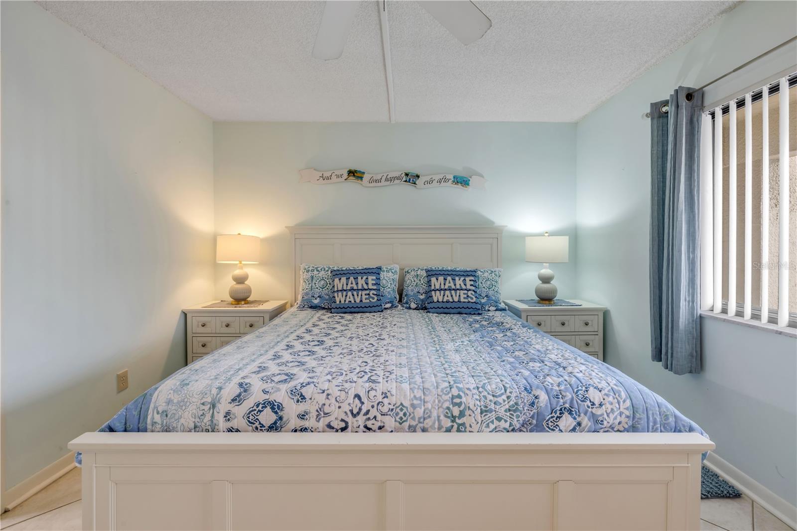 ERROLL SEA CONDO - Residential