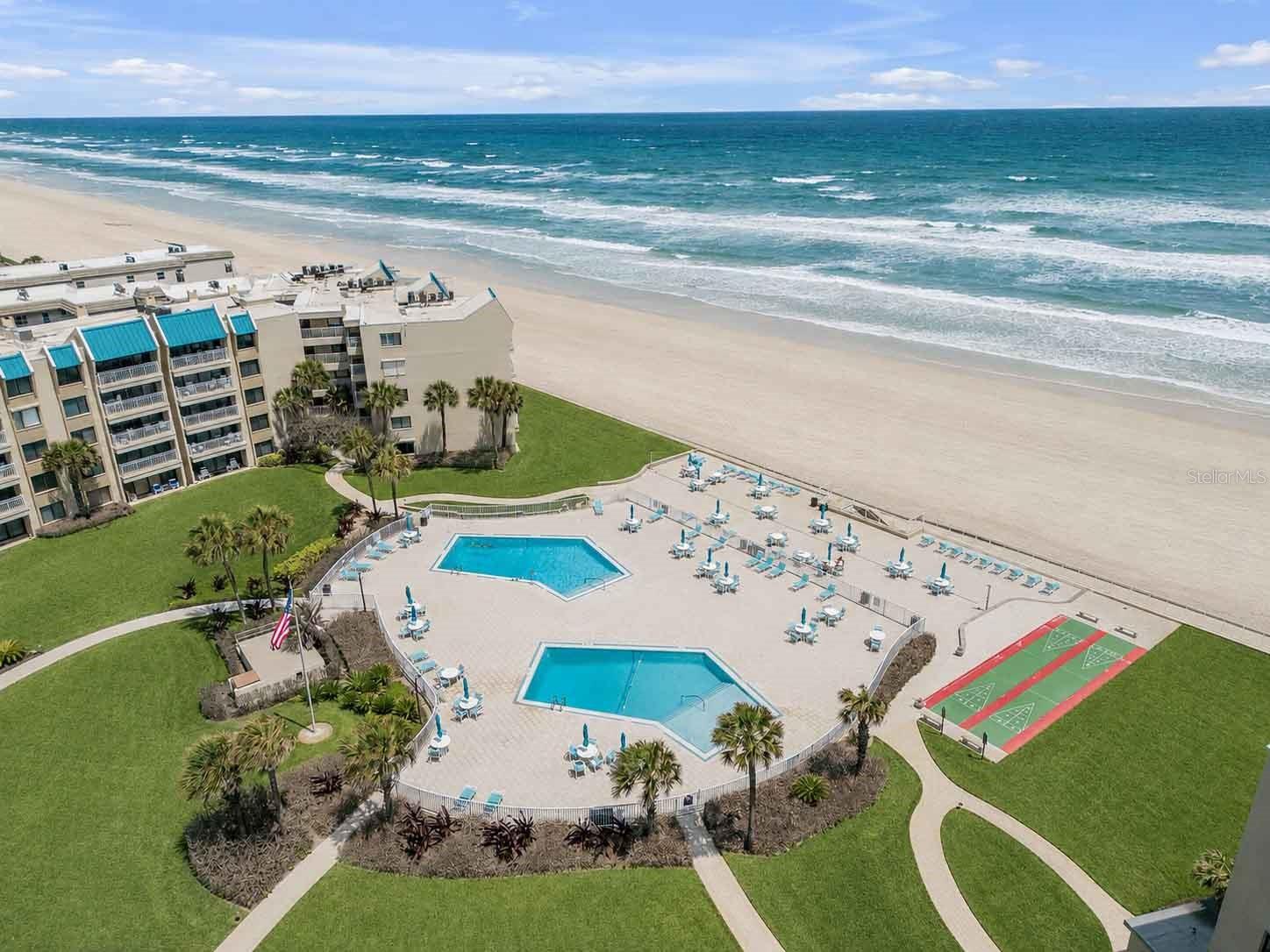 ERROLL SEA CONDO - Residential